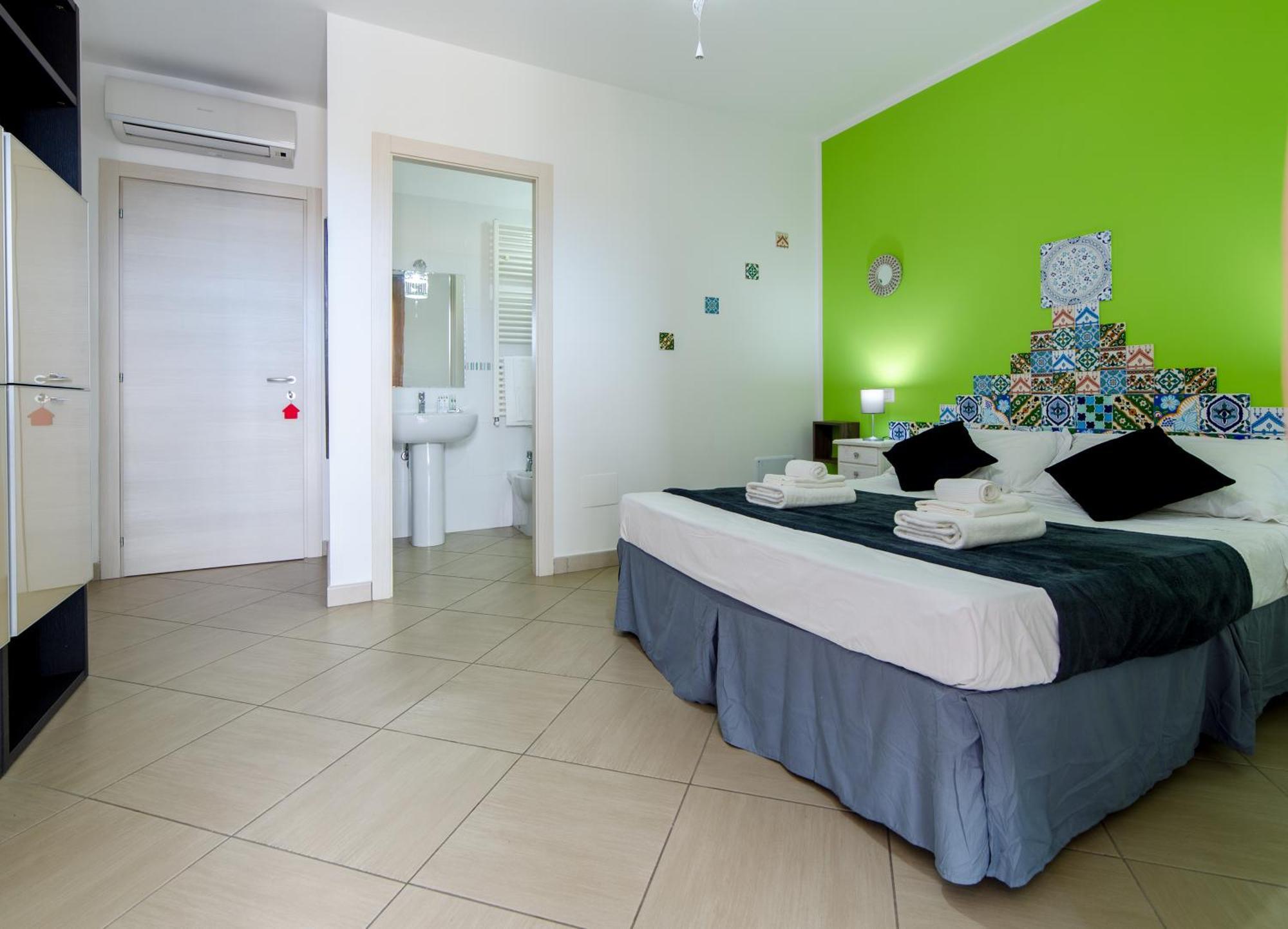 Sterlizia Rooms Gallipoli Esterno foto